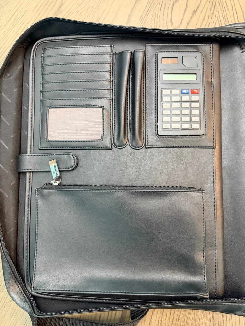 Samsonite Black Leather Laptop Messenger Bag